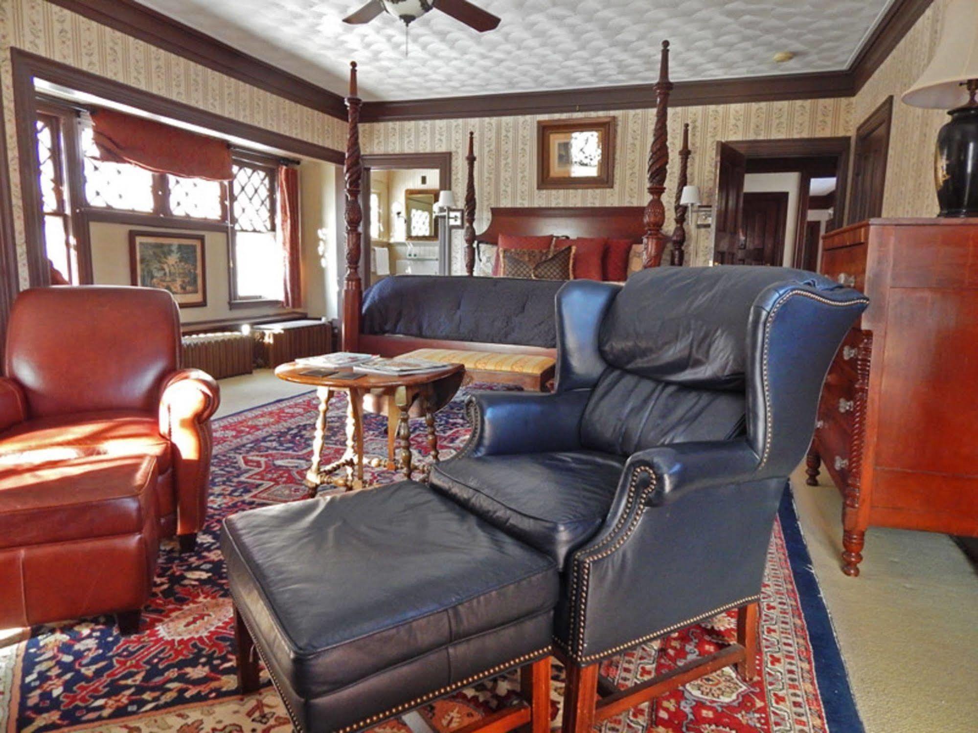 Manor House Bed & Breakfast Norfolk 外观 照片